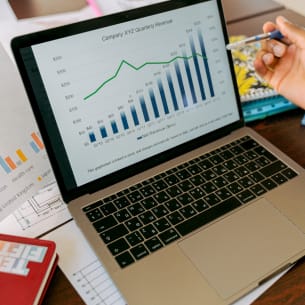 nokke_promo_parallax_img